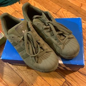 Green suede shelltoe adidas